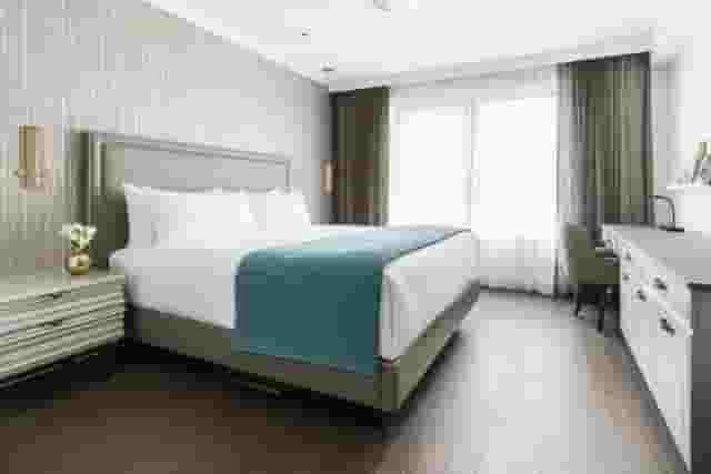 Sterling Room