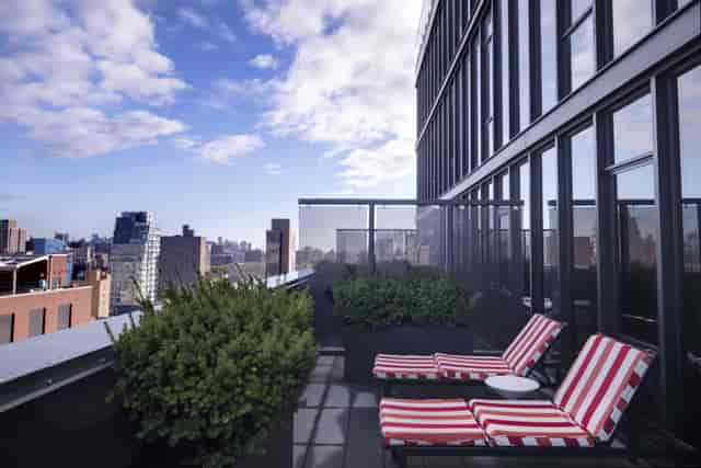 Rooftop breakout space at SIXTY LES for VIP networking and corporate event hosting.
