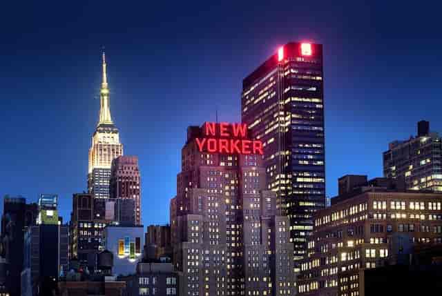 Sutton Place at The New Yorker Hotel: Midtown Manhattan venue for corporate summits and conventions.