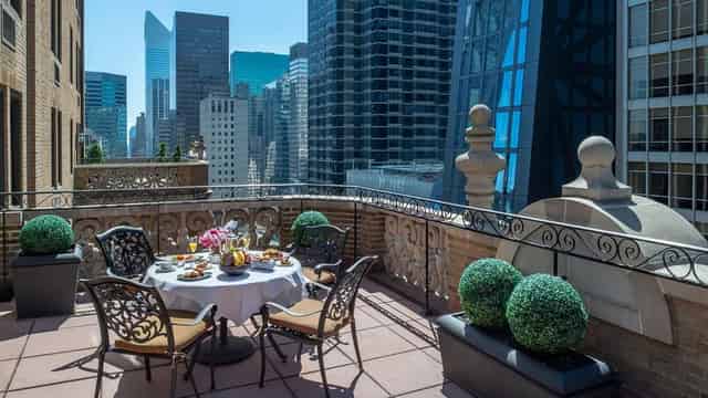 Hollywood Suite