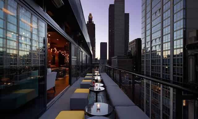 Rooftop Bar & Lounge