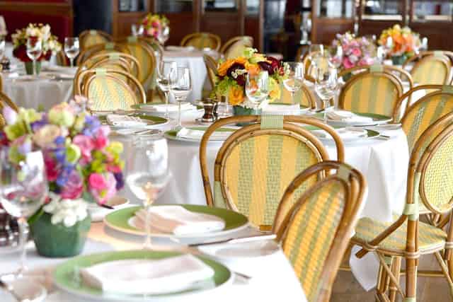 Banquet hall