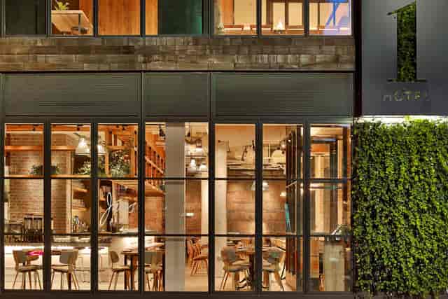 Jams Restaurant: Sustainable biophilic design for upscale corporate networking and receptions.
