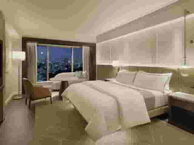 Meeting Rooms