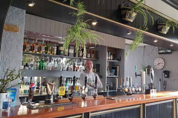 Cocktail bar