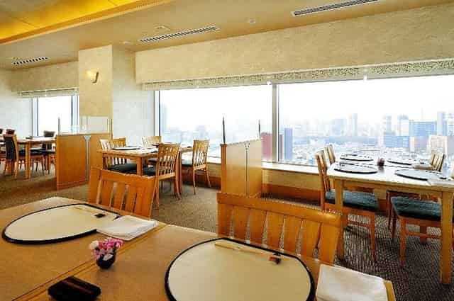 Banquet hall