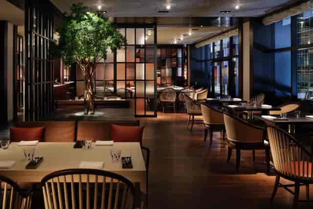 Modern terrace venue at NAMIKI667 for corporate dinners and networking events.