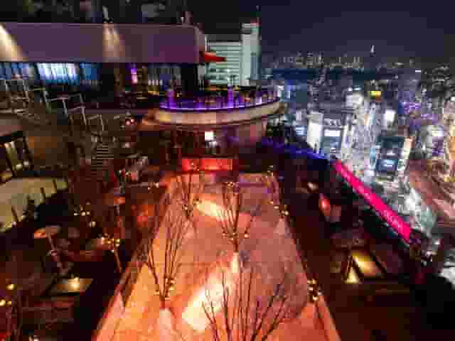 CÉ LA VI Restaurant & Sky Bar