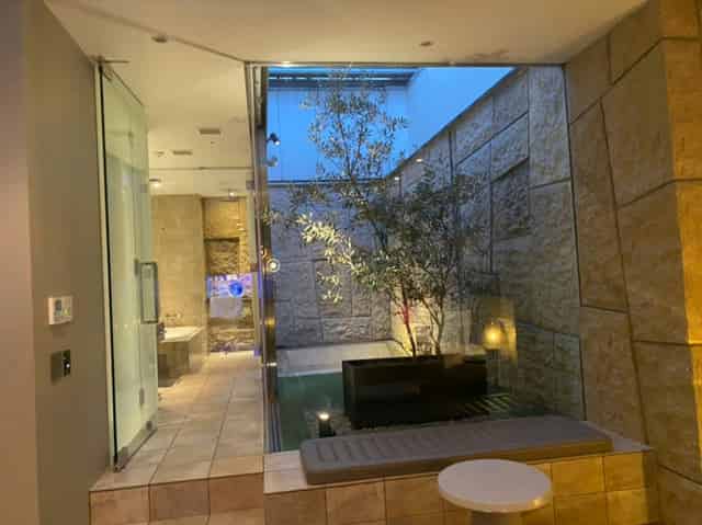 Art gallery