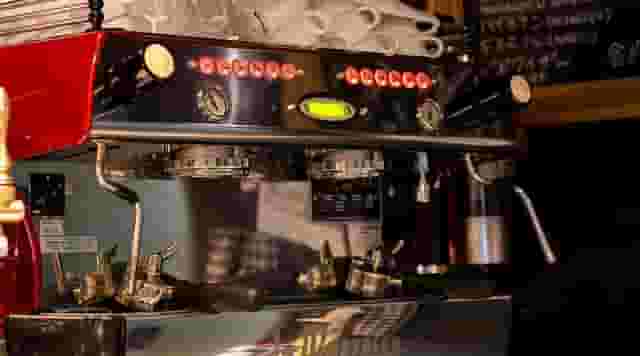 Live cafe G
