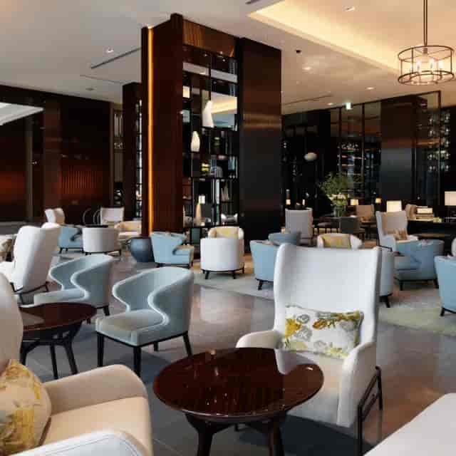 Sophisticated hotel lounge for high-end networking and corporate breakout sessions.
