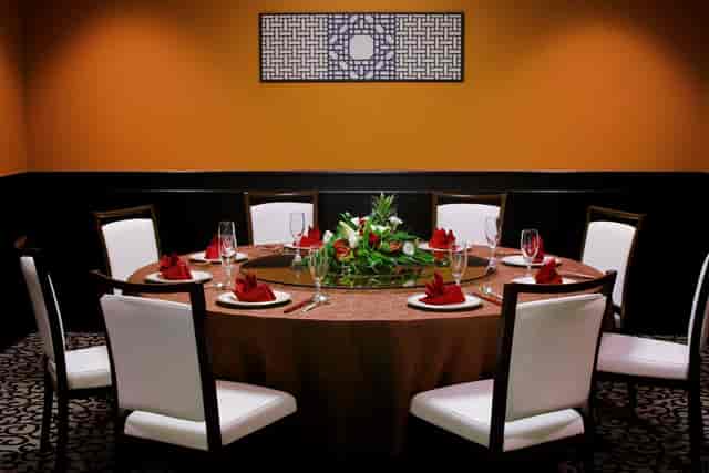 Formal banquet hall in Rembrandt Hotel Tokyo Machida for VIP business dinner and corporate events.