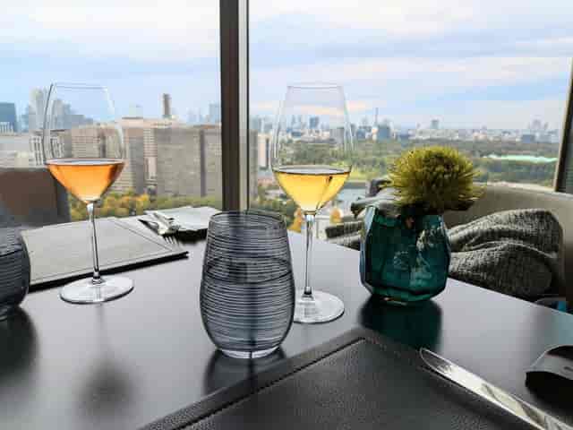 Seven Seas Pacific Aviation Lounge: Luxury table setting for executive dinner and VIP events.