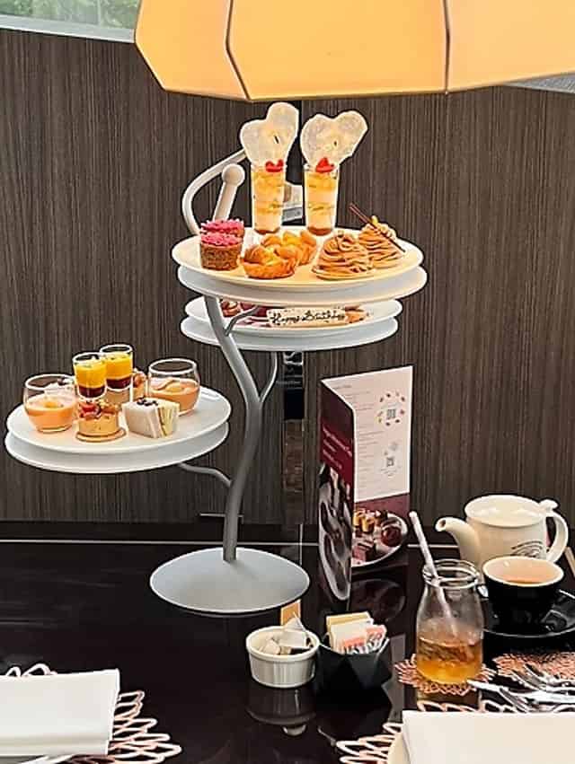Lounge & Dining G