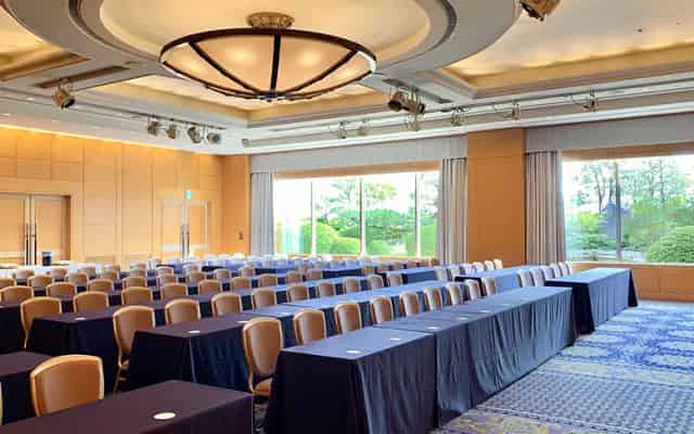 Banquet hall