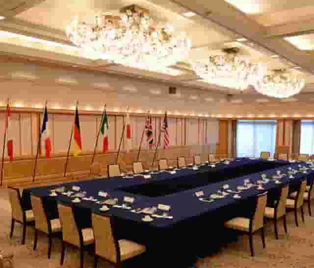 Banquet hall