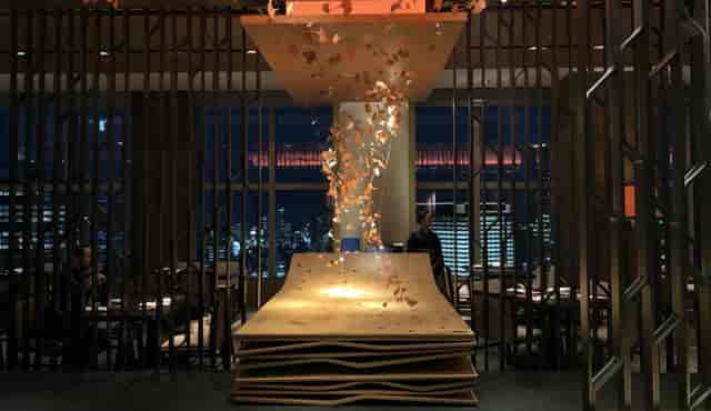 High-end Tokyo Nadaman restaurant with striking art, ideal for VIP receptions and executive dinners.