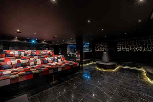 Lumiere London Apartment: High-end VIP cinema screening room for private product launches.