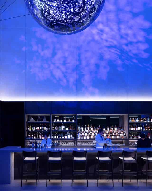 BELLUSTAR Bar