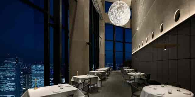 Luxury BELLUSTAR TOKYO restaurant with skyline views for VIP dinners and corporate events.