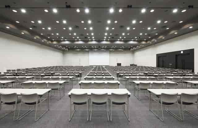 Bellesalle Shinjuku Central Park classroom for training and plenary events.