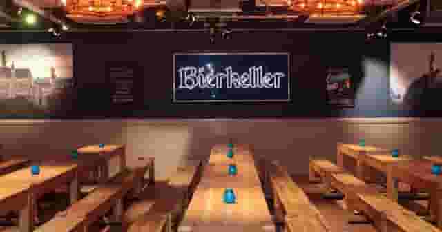 Cocktail bar