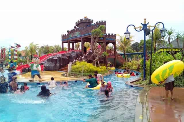 Batavia Splash Waterpark