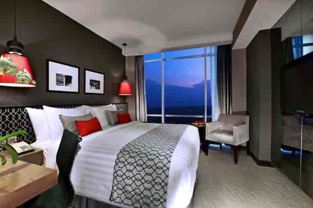 Executive conference suite at Aston Priority Simatupang with city views for business events.
