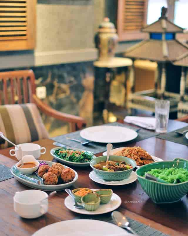 Plataran Menteng restaurant table setup for upscale private group dining and event catering.