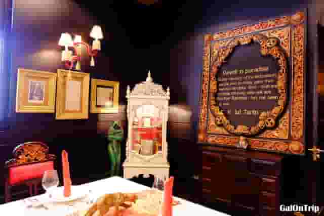 Art Gallery