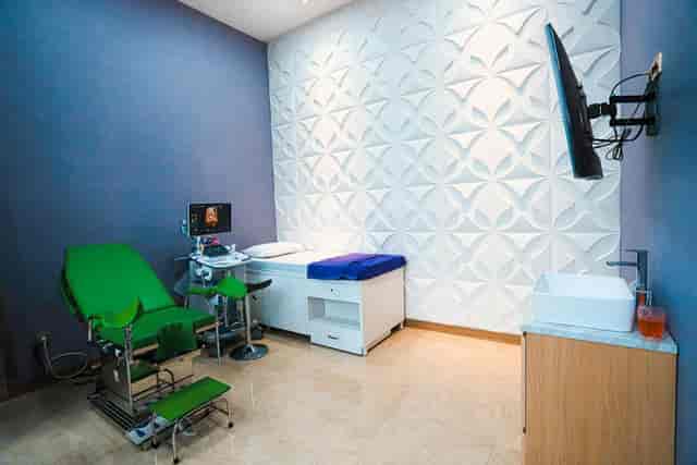 Kelly Room clinical consultation suite at Arion Hotel, ideal for medical workshops and meetings.