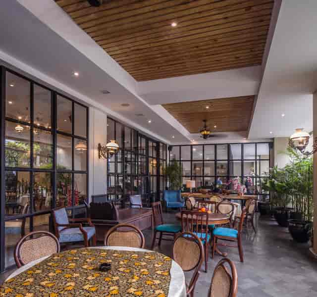 Hotel Des Indes Menteng | Paloma ...