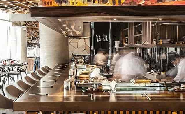 Private Room in SENSHU: High-end sushi bar for intimate VIP dinners and experiential events.