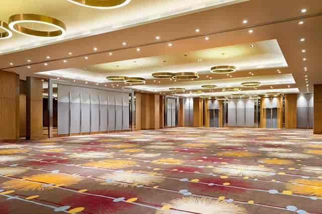 Holiday Inn Jakarta Gajah Mada ballroom for corporate events and gala setups.
