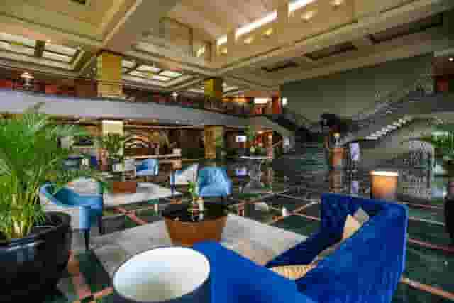 Business Center 1