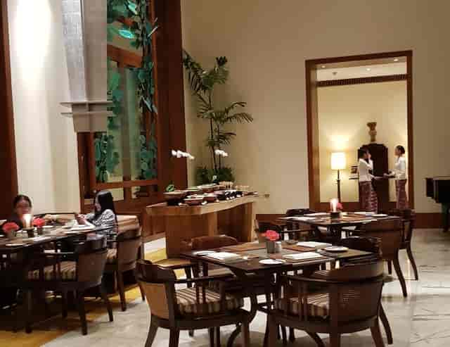 Upscale restaurant dining area at The Courtyard Jakarta, perfect for corporate events and VIP galas.