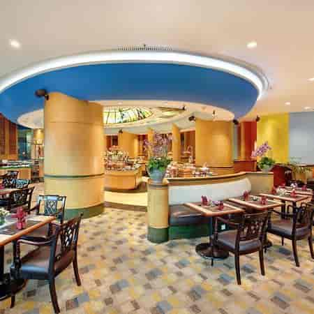 Nuri restaurant at Lumire Hotel with buffet stations for networking events and corporate lunches.