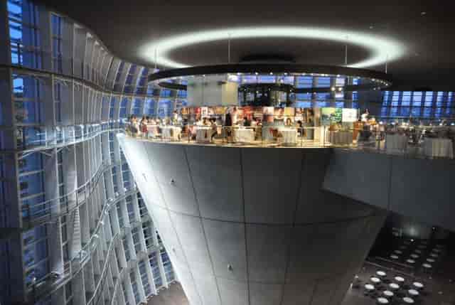 National Art Center Tokyo architectural event space for VIP receptions and formal banquets.