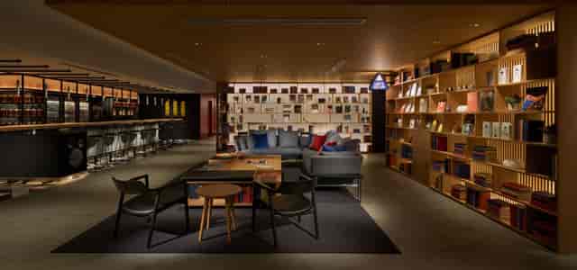 Modern Shinagawa Prince Hotel meeting lounge with collaborative seating for networking events.