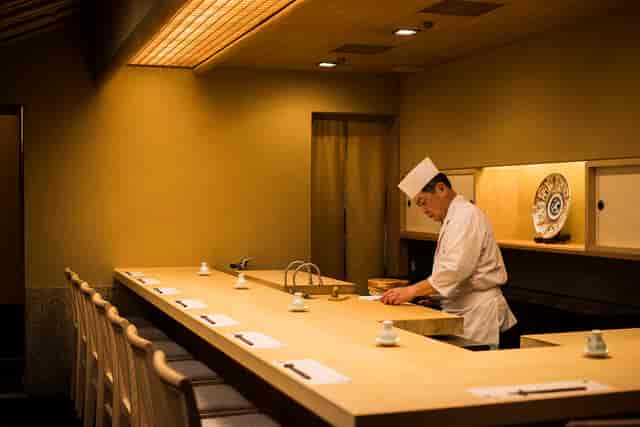 Nangokusyuka Chinese restaurant at Hotel Metropolitan Edmont for VIP incentive and board dinners.