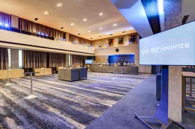 Osler & Long Rooms at RCP London: spacious venue for meetings and conferences.