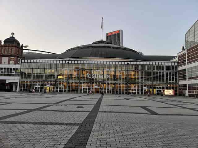 Festhalle Frankfurt: Iconic domed venue for large-scale trade shows and exhibitions.