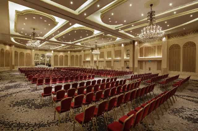 Banquet hall