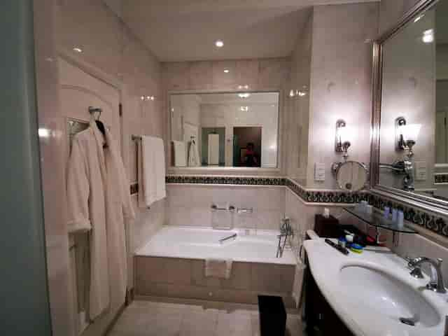 Luxury Ritz-Carlton Istanbul ballroom with marble finishes for VIP events and executive retreats.