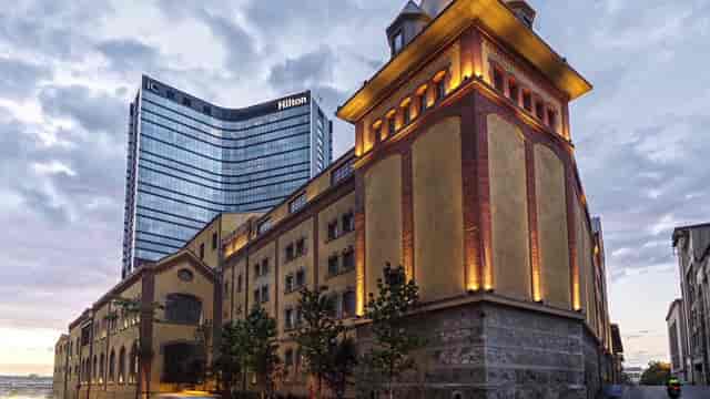 Hilton Istanbul Bosphorus convention center for corporate retreats and business events.
