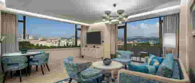 Connie III