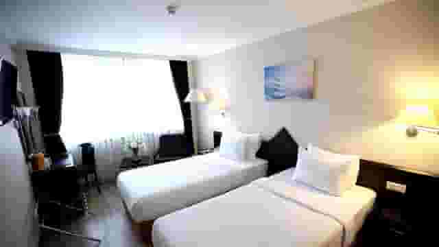 Meeting Rooms