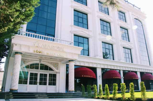 İnci Pearl Hall