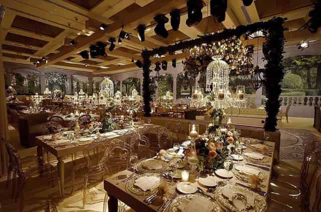 Banquet hall