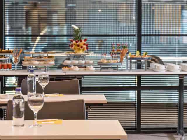 Barbarossa Hayreddin boardroom with tiered seating for corporate meetings and event planning.